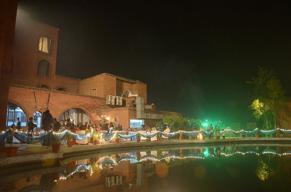 Magsons Resorts Vrindavan Kosi Luaran gambar