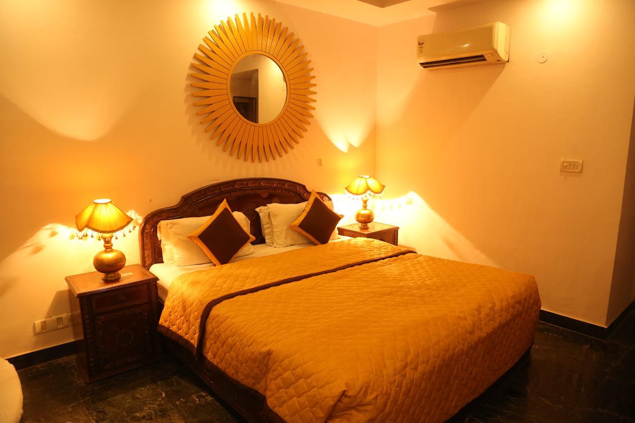 Magsons Resorts Vrindavan Kosi Luaran gambar