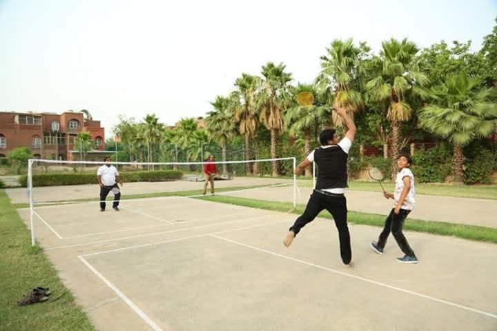 Magsons Resorts Vrindavan Kosi Luaran gambar